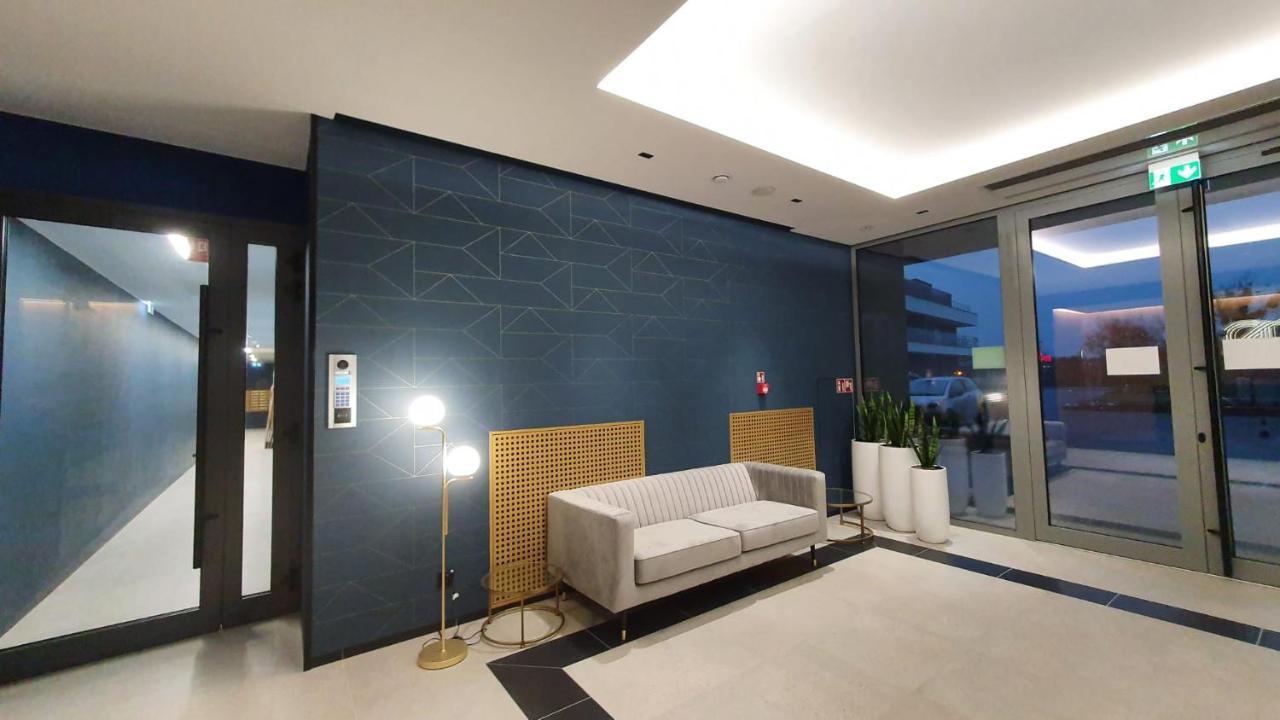 Apartament Bursztynowy Modern Tower Gdynia Extérieur photo